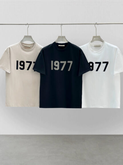 Essentials 1977 round Neck T-shirt